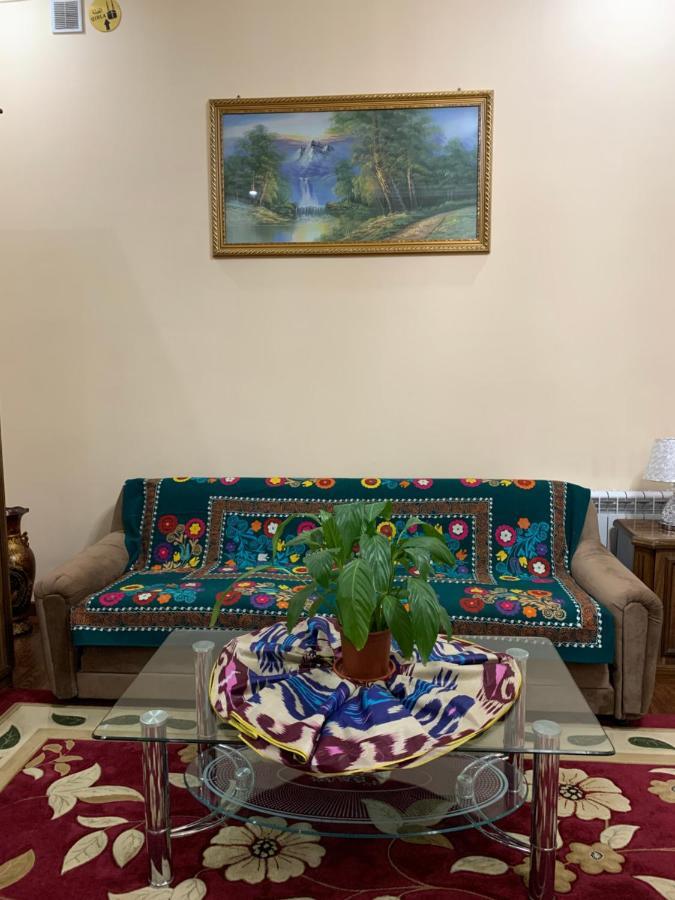 Sitorabonu-Guest House Tashkent Ngoại thất bức ảnh