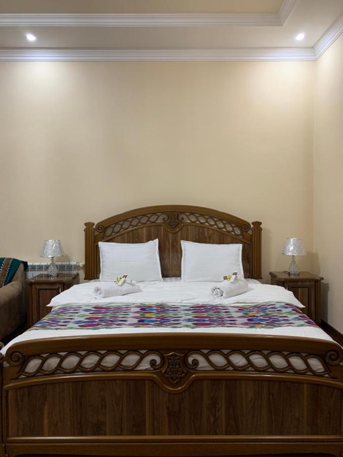 Sitorabonu-Guest House Tashkent Ngoại thất bức ảnh